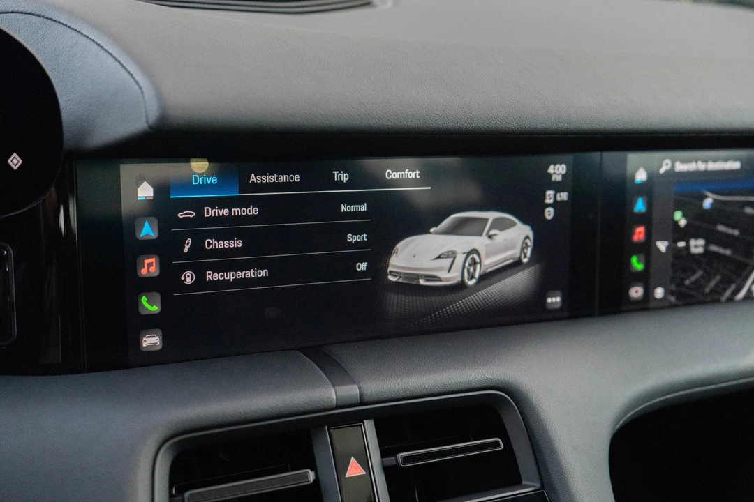 2023 Porsche Cayman - Image 19 of 21
