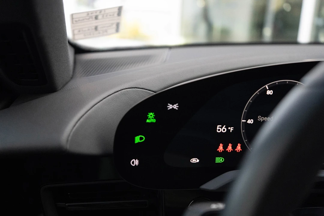 2023 Porsche Cayman - Image 14 of 21