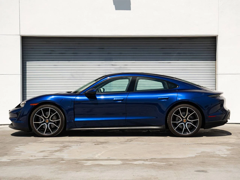 2023 Porsche Taycan - Image 2 of 5