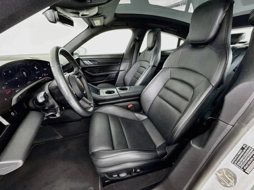 2023 Porsche Taycan - Image 5 of 5