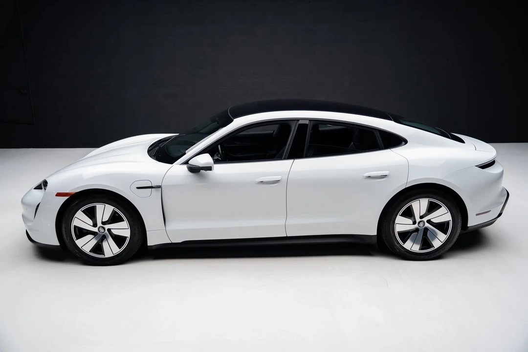 2023 Porsche Taycan - Image 15 of 21