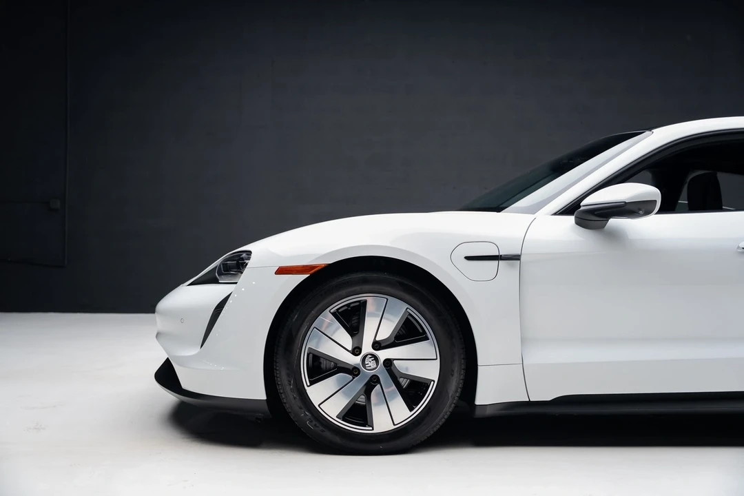 2023 Porsche Taycan - Image 17 of 21