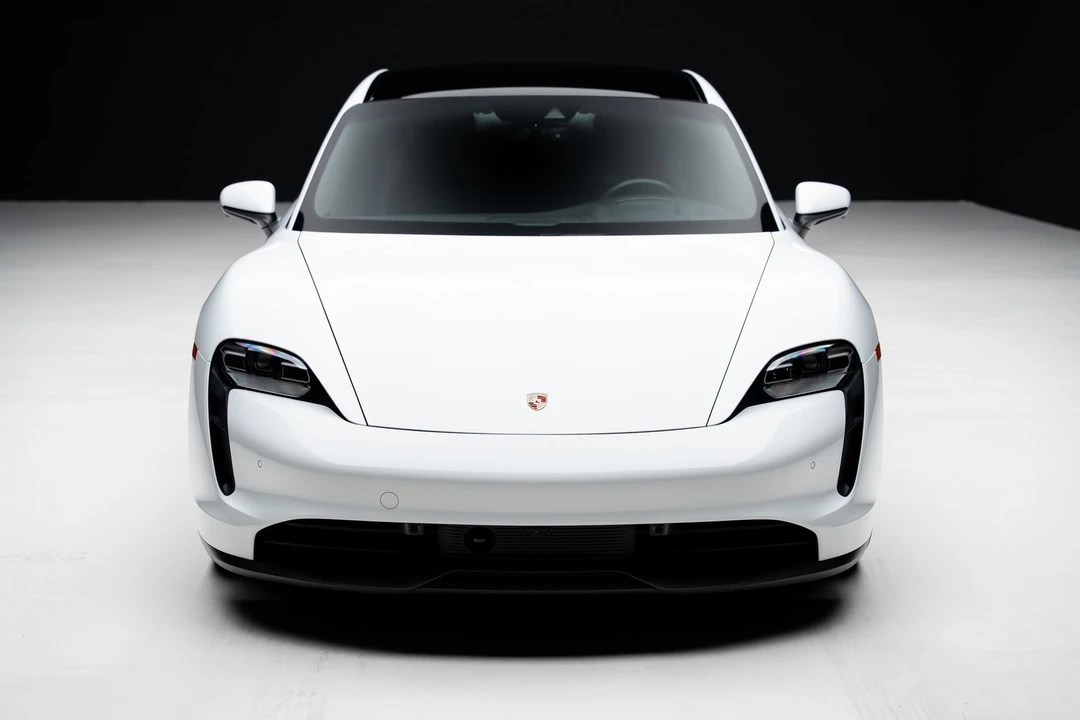 2023 Porsche Taycan - Image 5 of 21