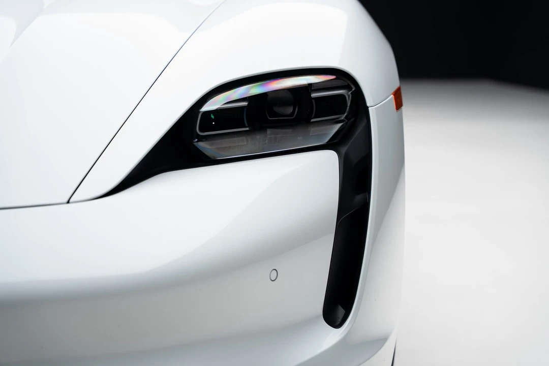 2023 Porsche Taycan - Image 9 of 21