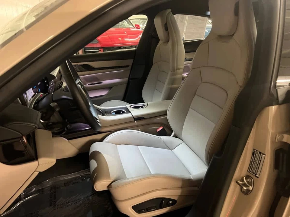 2023 Porsche Taycan - Image 5 of 5