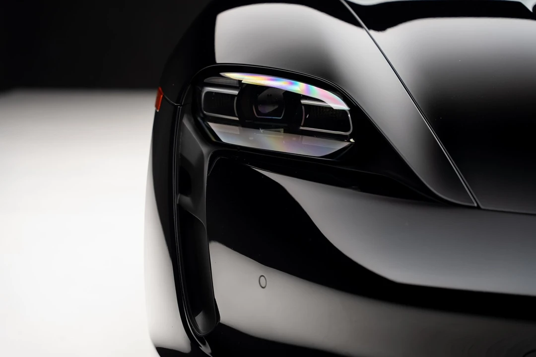 2023 Porsche Taycan - Image 10 of 12