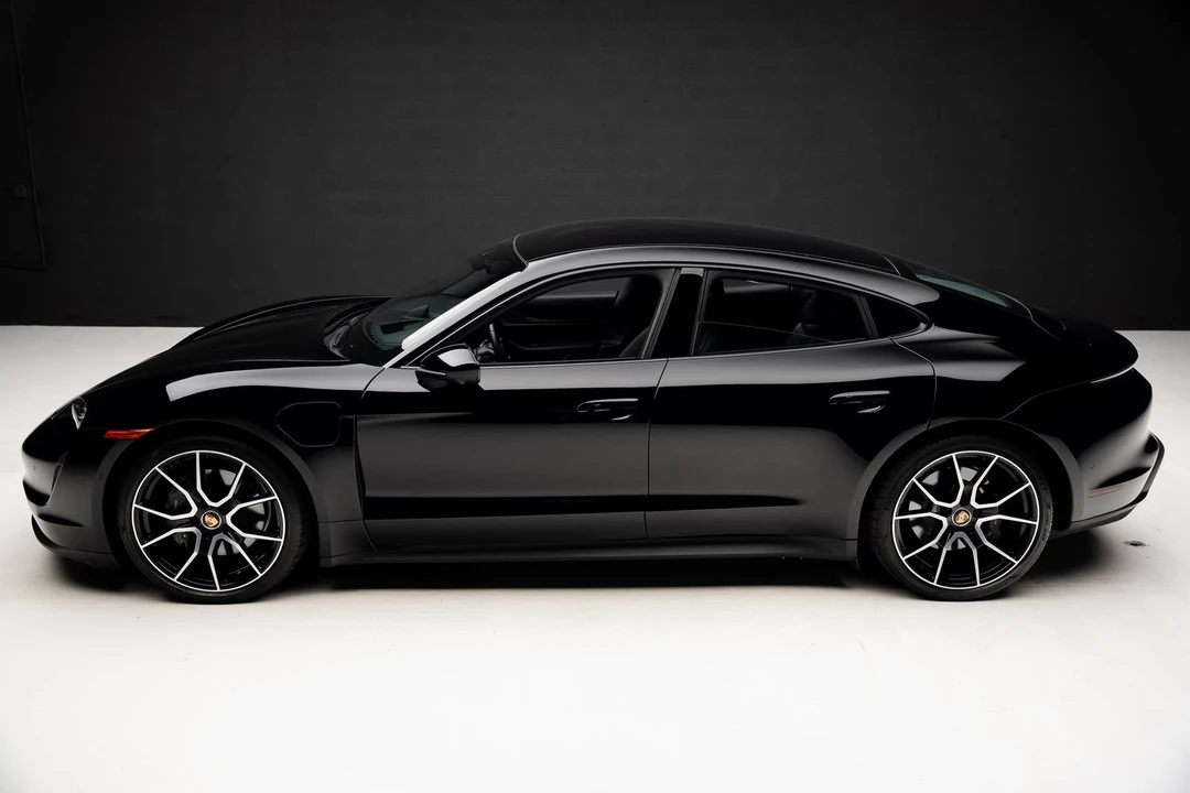 2023 Porsche Taycan - Image 16 of 21