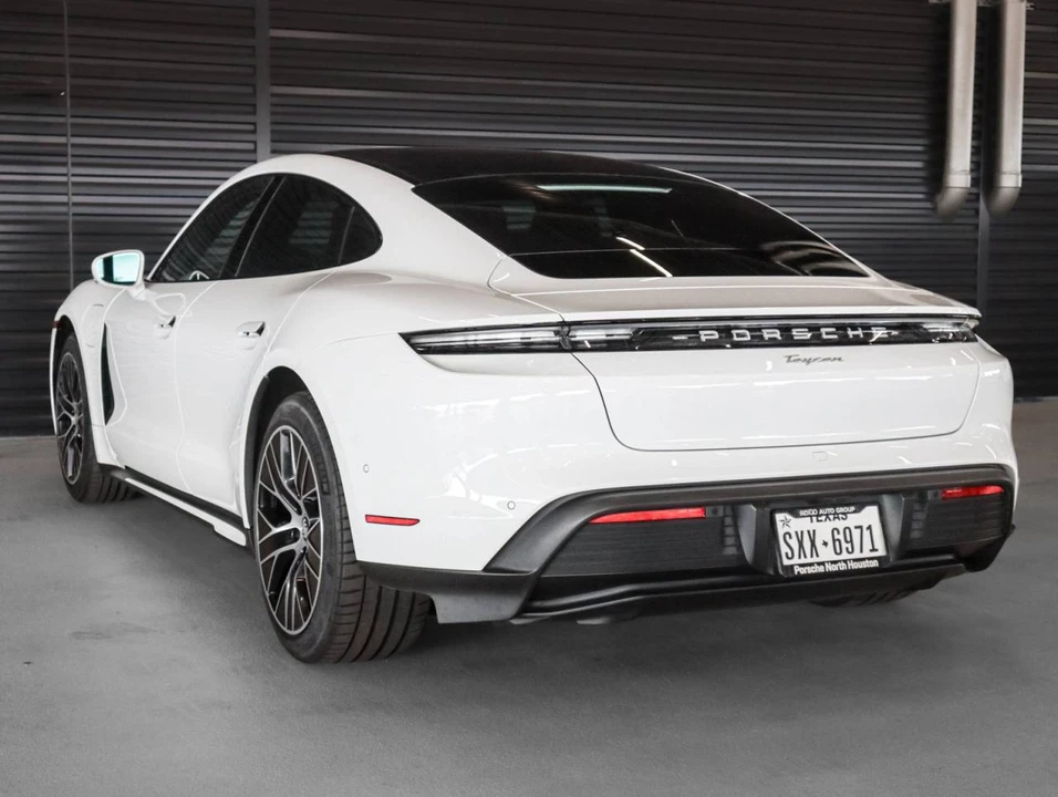 2023 Porsche Taycan - Image 3 of 5