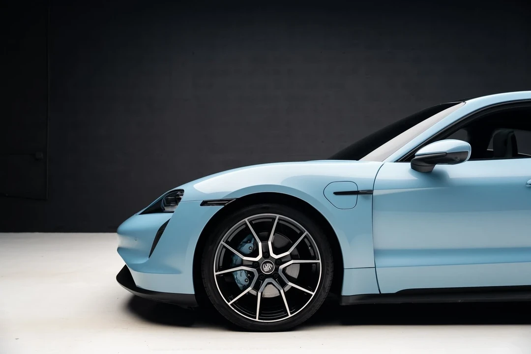 2023 Porsche Taycan - Image 17 of 21