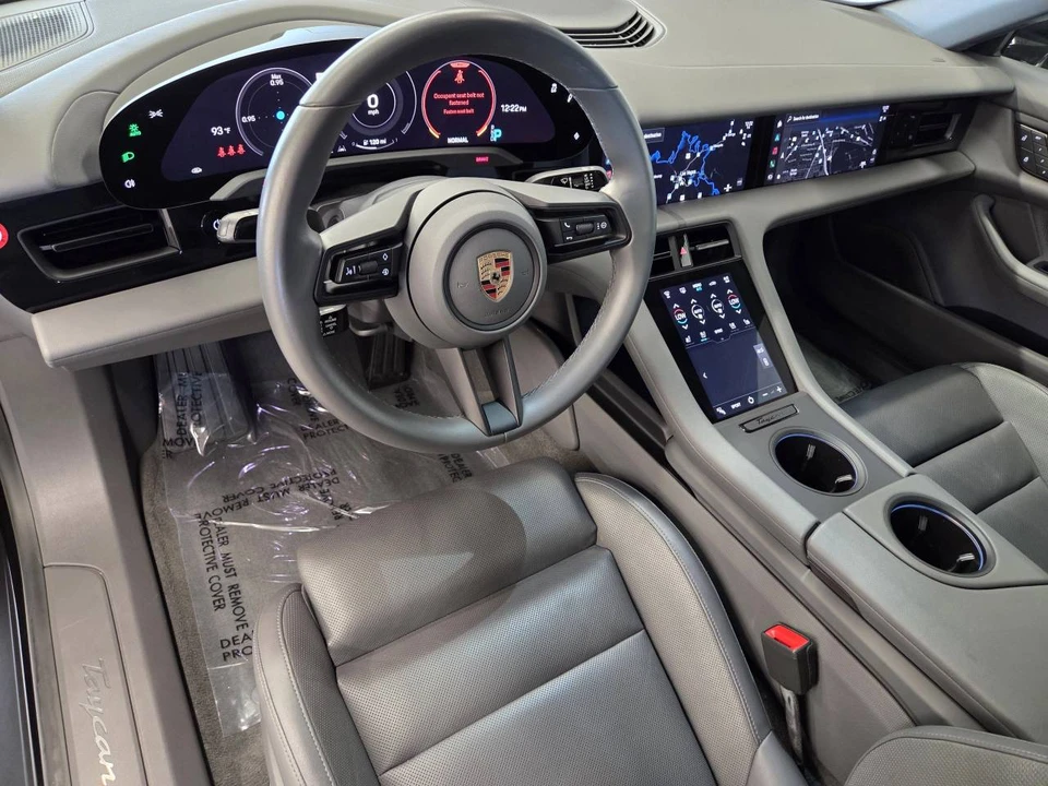 2023 Porsche Taycan - Image 4 of 4