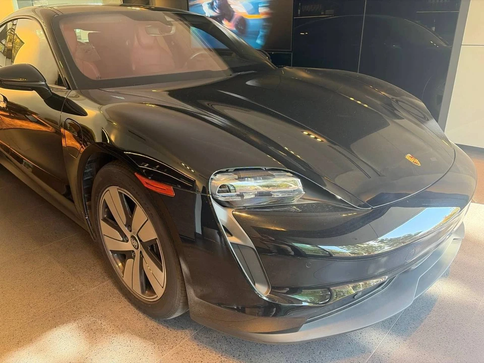 2023 Porsche Taycan - Image 3 of 4