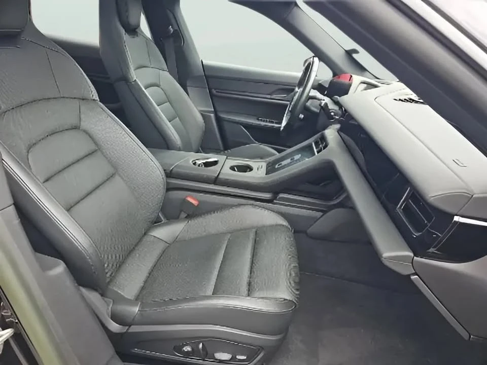 2023 Porsche Taycan - Image 9 of 9