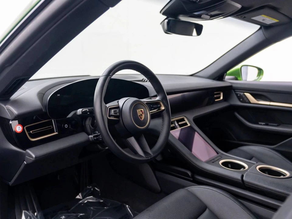2023 Porsche Taycan - Image 4 of 4