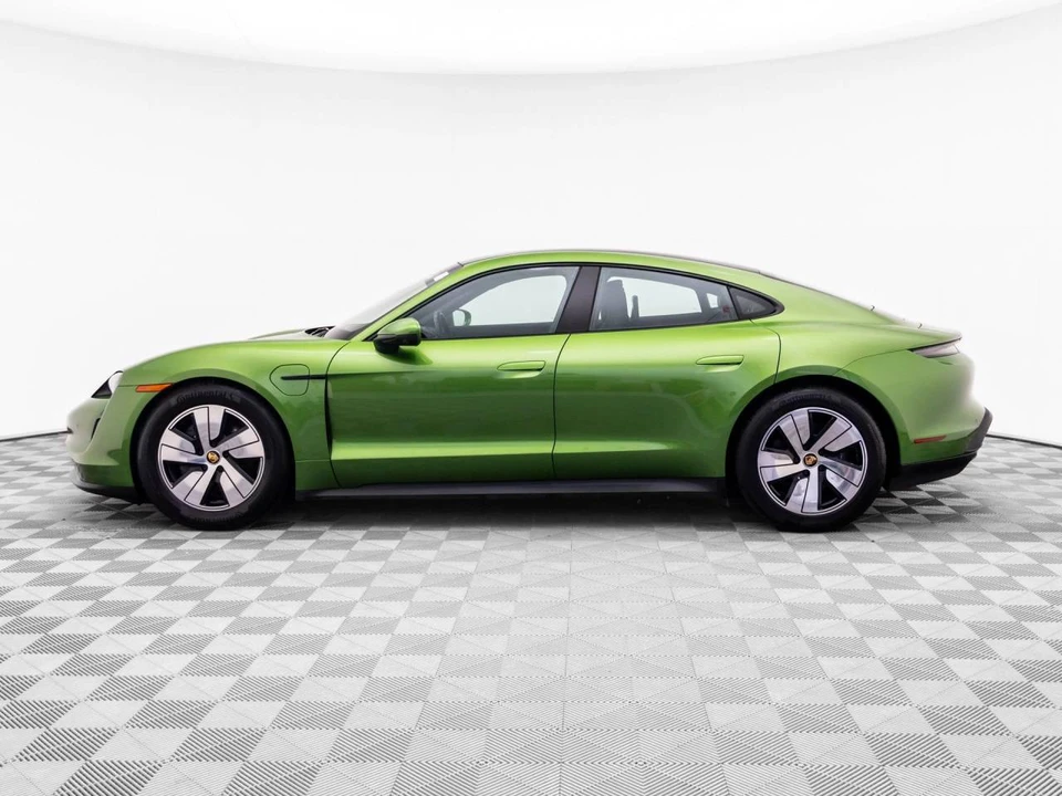 2023 Porsche Taycan - Image 2 of 4