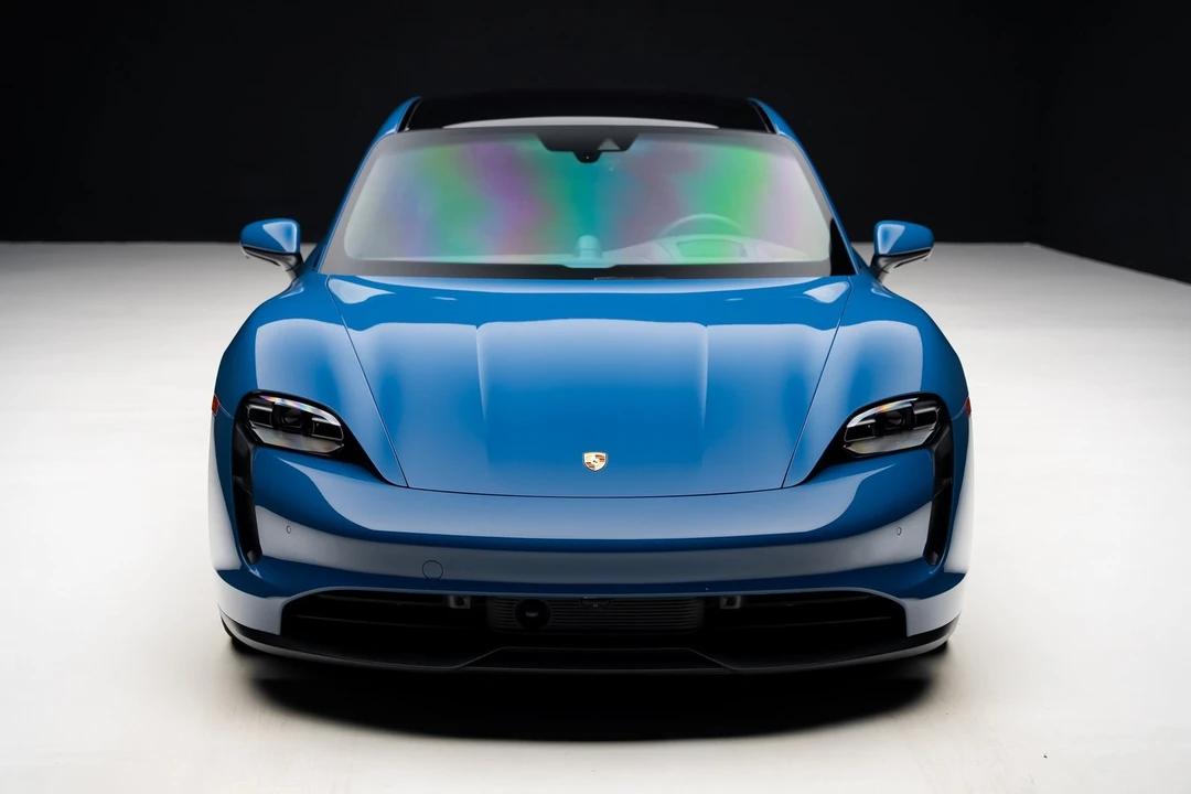 2023 Porsche Taycan - Image 6 of 12