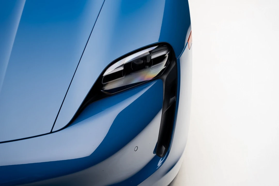 2023 Porsche Taycan - Image 11 of 12