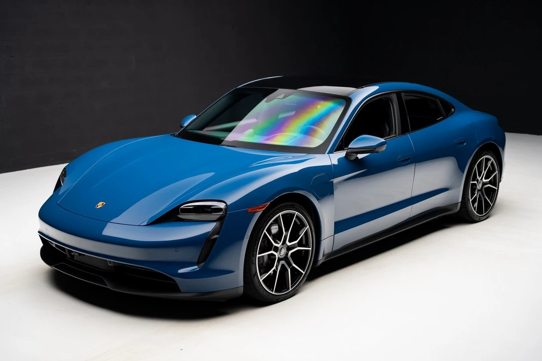2023 Porsche Taycan - Image 5 of 12