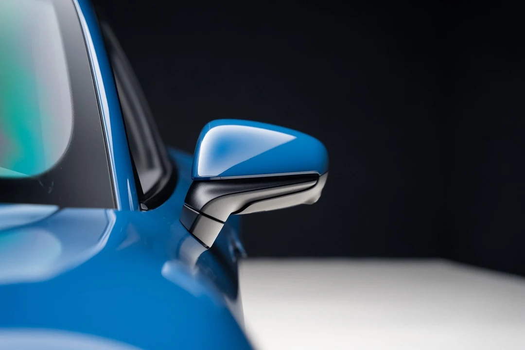 2023 Porsche Taycan - Image 15 of 21