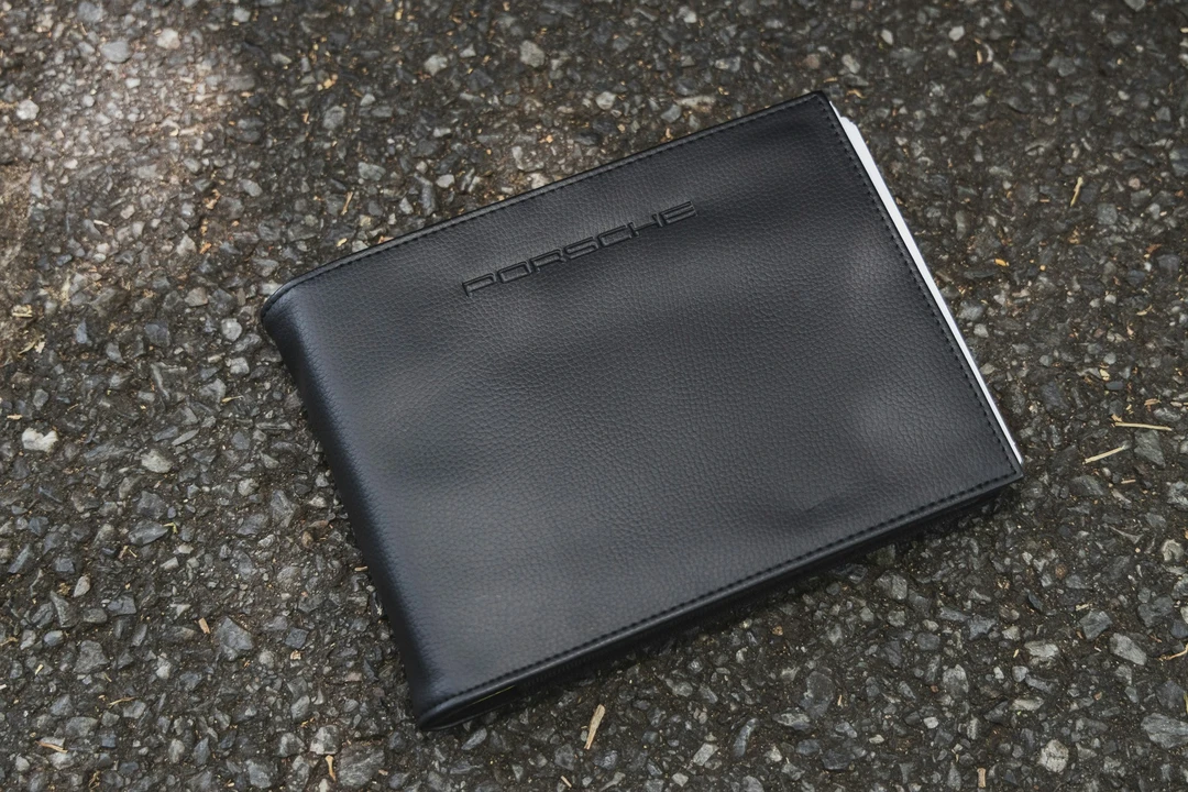 2023 Porsche Taycan - Image 8 of 21