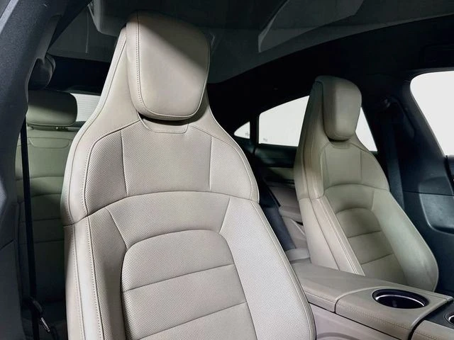 2023 Porsche Taycan - Image 18 of 20