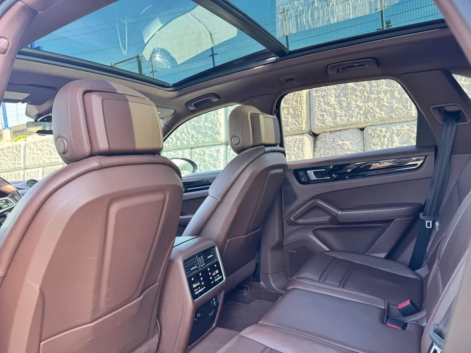 2023 Porsche 9Y0/9Y3 Cayenne - Image 12 of 13