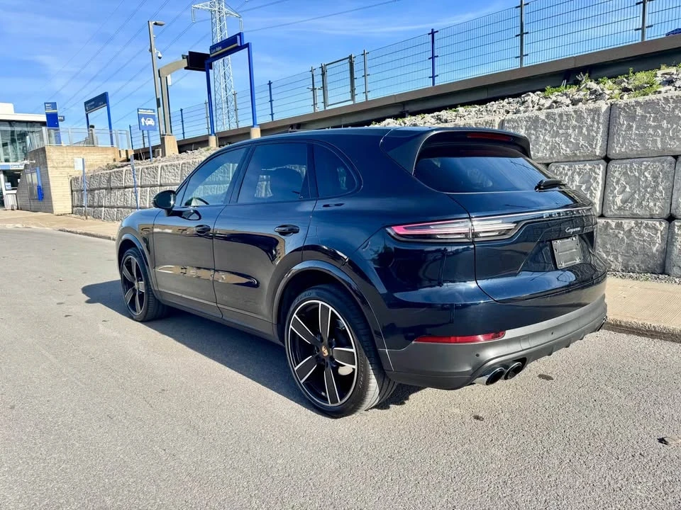 2023 Porsche 9Y0/9Y3 Cayenne - Image 3 of 13