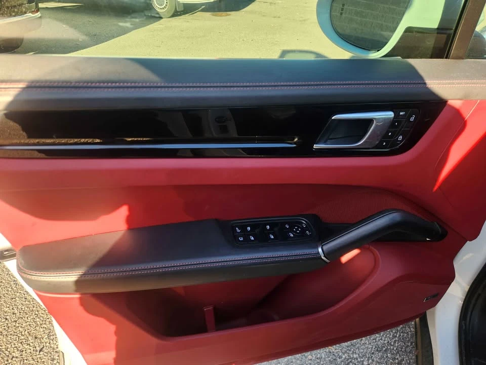 2023 Porsche 9Y0/9Y3 Cayenne - Image 12 of 18