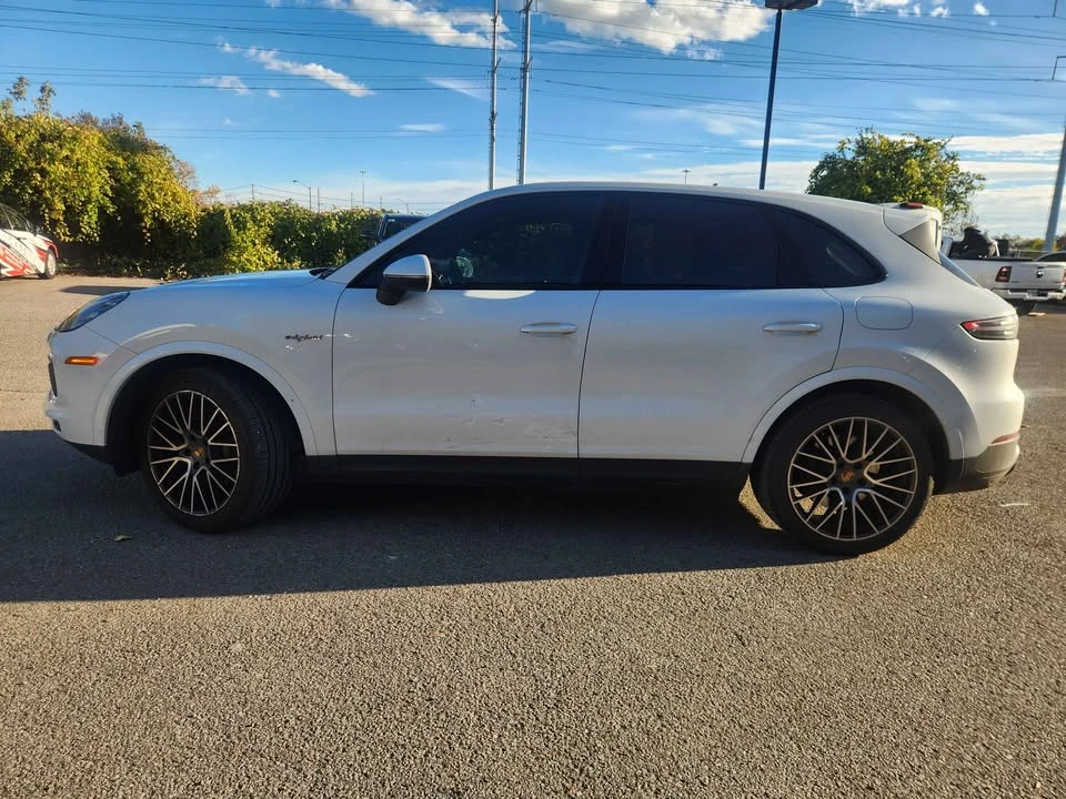 2023 Porsche 9Y0/9Y3 Cayenne - Image 7 of 18