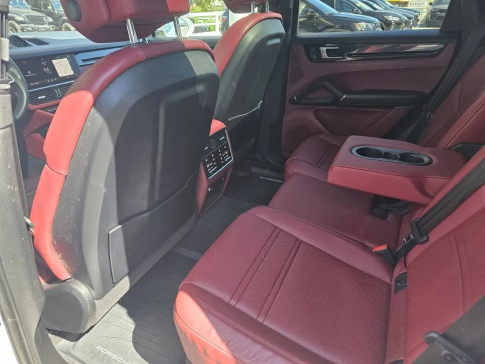 2023 Porsche 9Y0/9Y3 Cayenne - Image 13 of 18