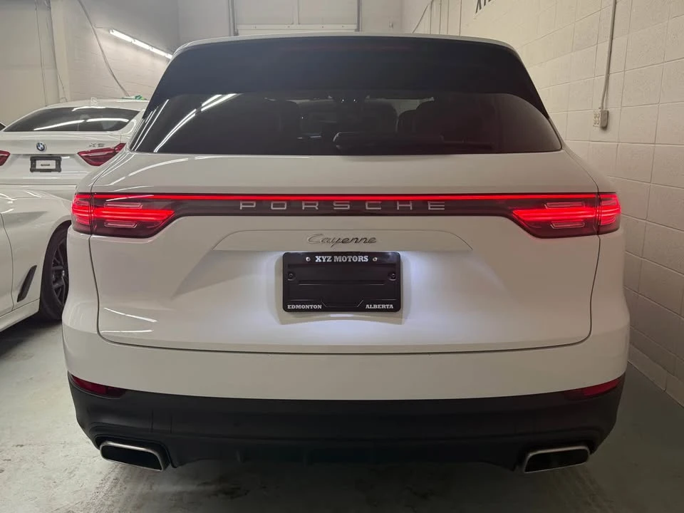 2023 Porsche 9Y0/9Y3 Cayenne - Image 4 of 14