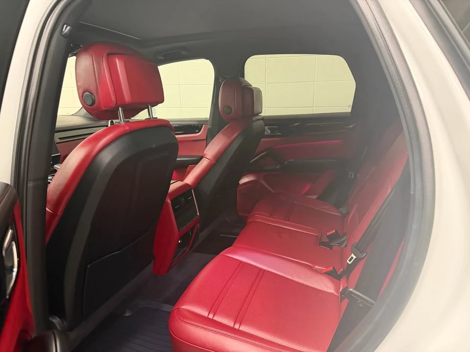 2023 Porsche 9Y0/9Y3 Cayenne - Image 8 of 14
