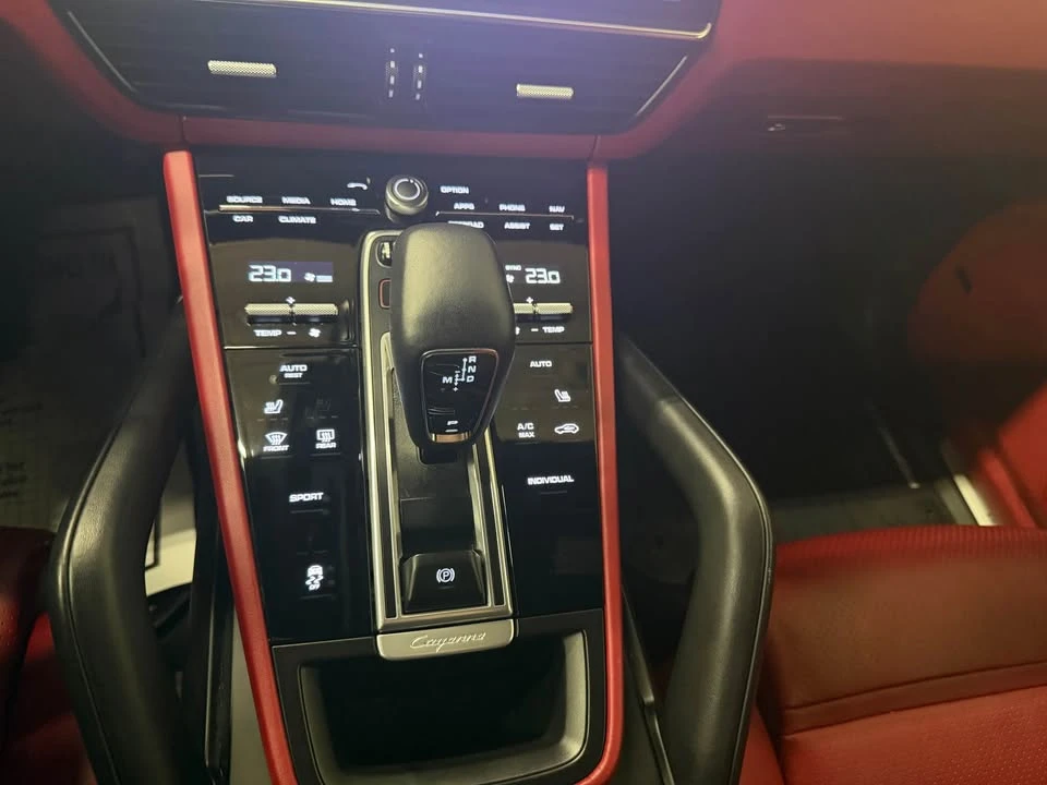 2023 Porsche 9Y0/9Y3 Cayenne - Image 14 of 14