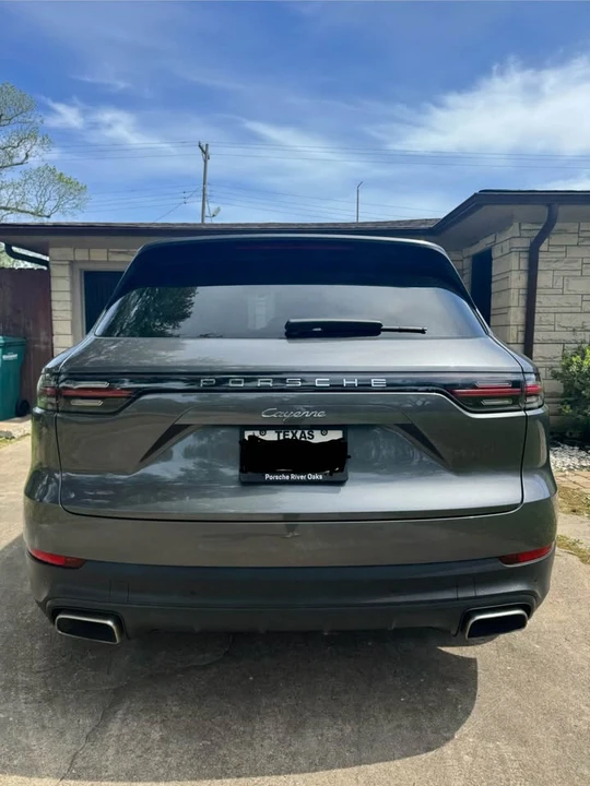 2023 Porsche 9Y0/9Y3 Cayenne - Image 12 of 13