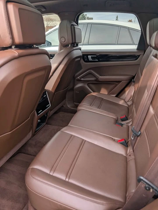 2023 Porsche 9Y0/9Y3 Cayenne - Image 3 of 5