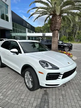 2023 Porsche Cayenne Platinum Edition