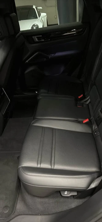 2023 Porsche 9Y0/9Y3 Cayenne - Image 17 of 19