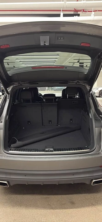 2023 Porsche 9Y0/9Y3 Cayenne - Image 8 of 19