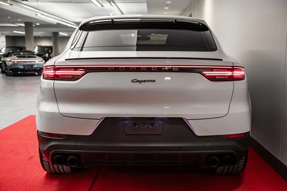 2023 Porsche 9Y0/9Y3 Cayenne - Image 7 of 10