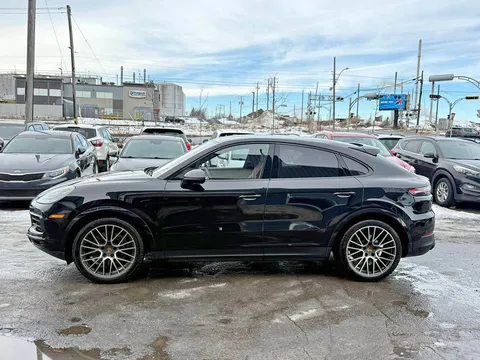 2023 Porsche Cayenne Coupe