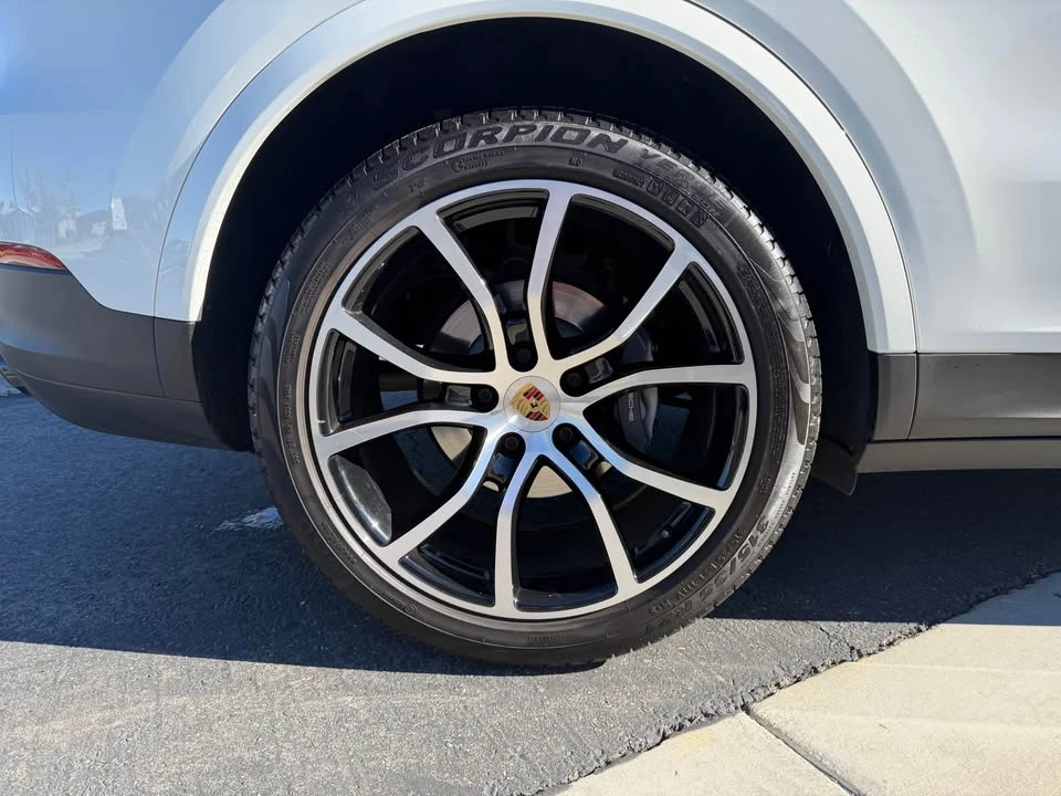 2023 Porsche 9Y0/9Y3 Cayenne - Image 12 of 14