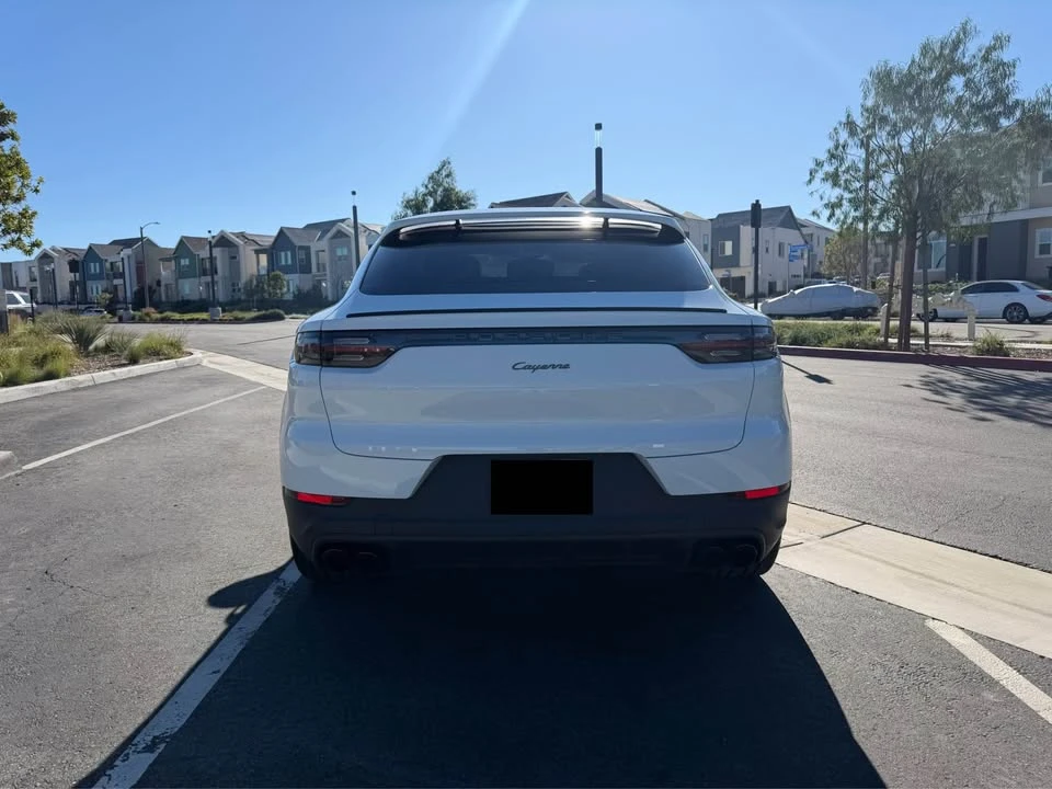 2023 Porsche 9Y0/9Y3 Cayenne - Image 3 of 14
