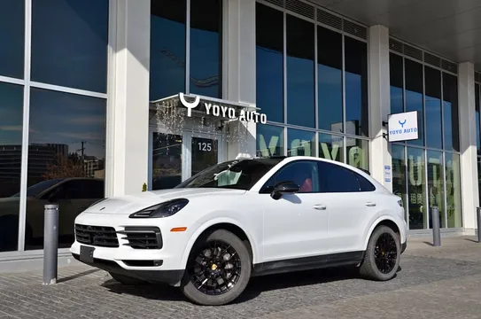 2023 Porsche Cayenne Coupe