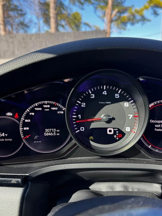 2023 Porsche 9Y0/9Y3 Cayenne - Image 11 of 11