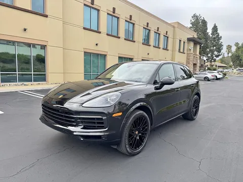 2023 Porsche Cayenne Platinum Edition