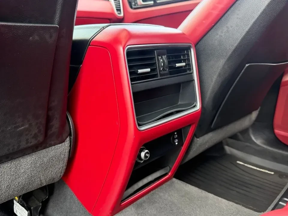 2023 Porsche 9Y0/9Y3 Cayenne - Image 13 of 18
