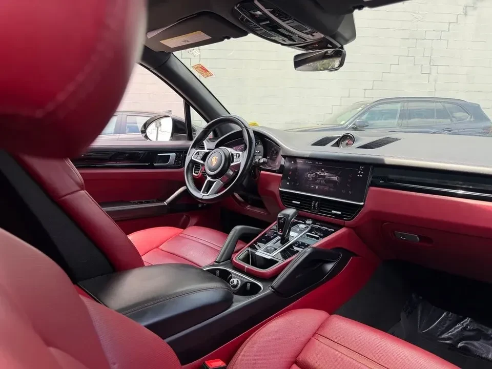2023 Porsche 9Y0/9Y3 Cayenne - Image 6 of 18