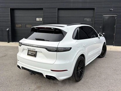 2023 Porsche 9Y0/9Y3 Cayenne GTS - Image 5 of 19