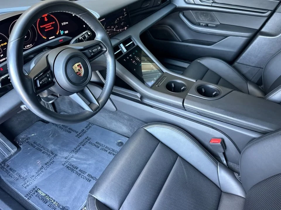 2023 Porsche Taycan - Image 4 of 19