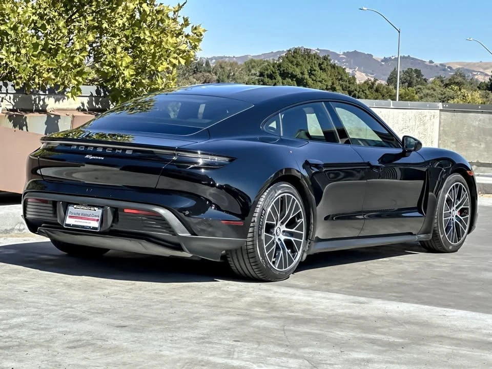 2023 Porsche Taycan - Image 8 of 19