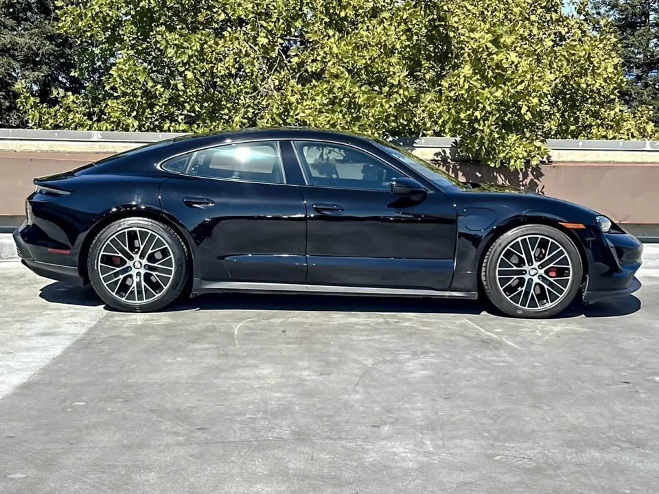 2023 Porsche Taycan - Image 9 of 19
